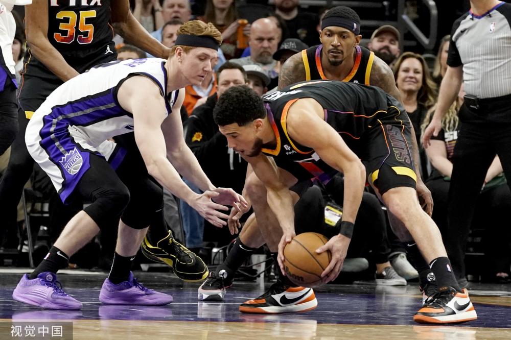 部的目光 部的目光