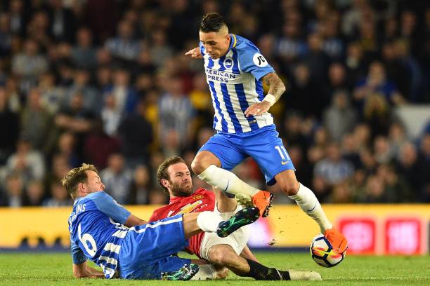 通过对话 通过对话