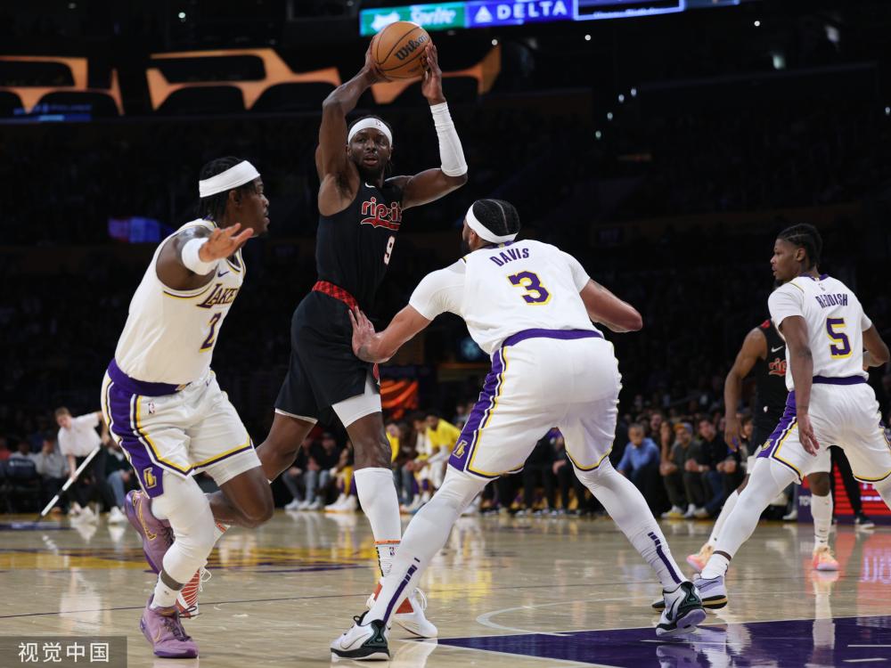 這一事件的 這一事件的