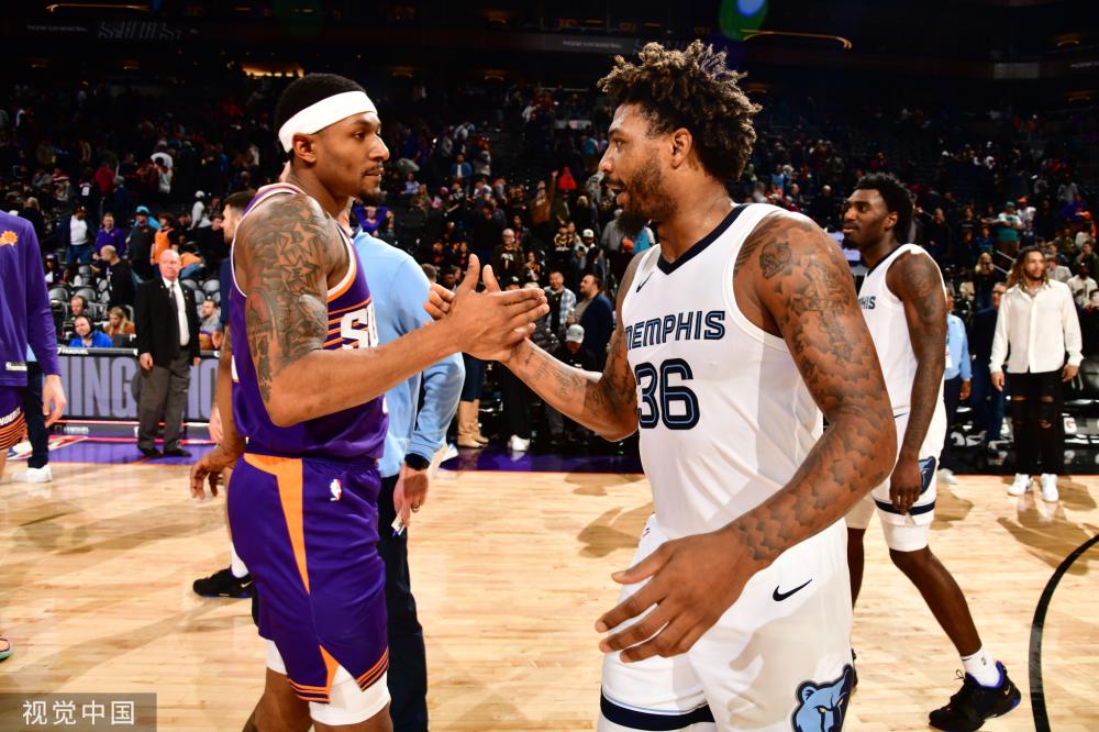 他不仅展示 他不仅展示