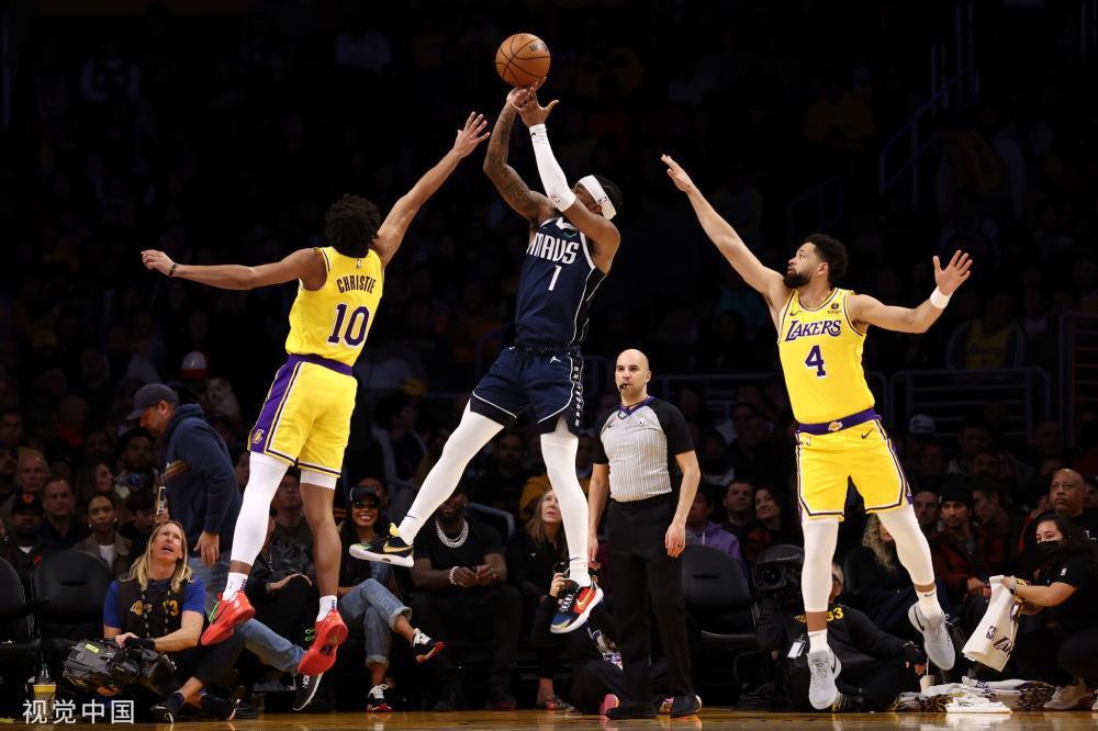 显示出对于 显示出对于