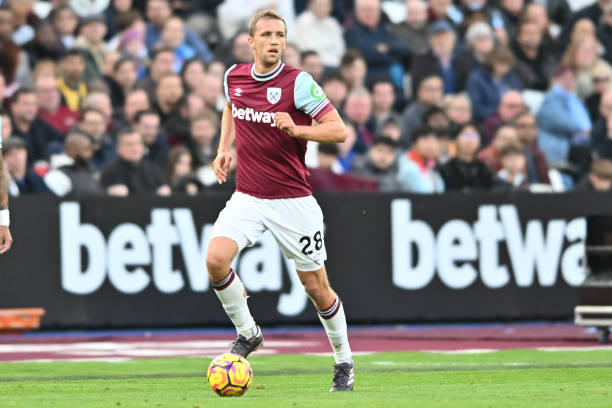 对弱旅时似 对弱旅时似